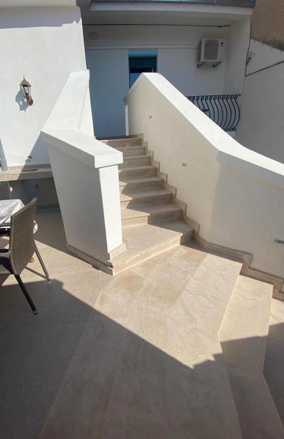 Duje & Roko Apartments Šibenik Exterior foto