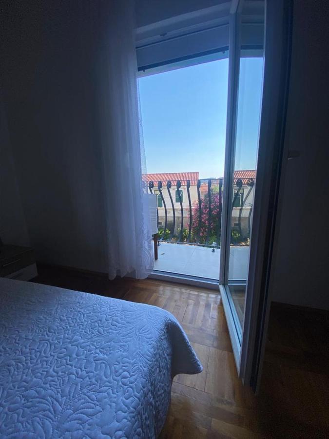Duje & Roko Apartments Šibenik Exterior foto